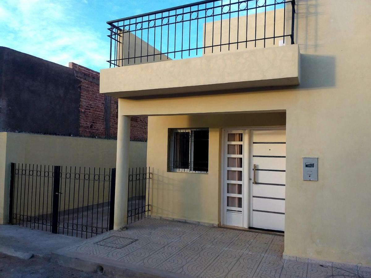 Hostal Sante Tinogasta Bagian luar foto